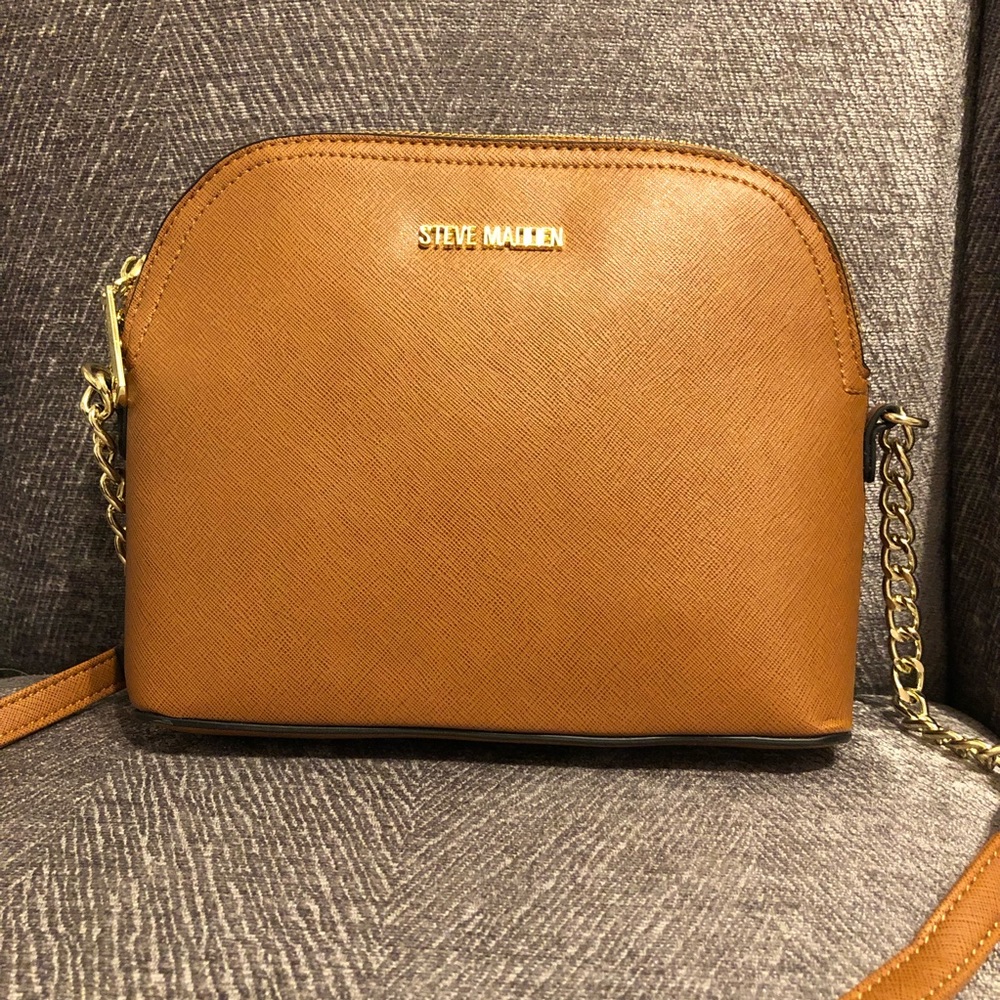 Steve Madden dome crossbody